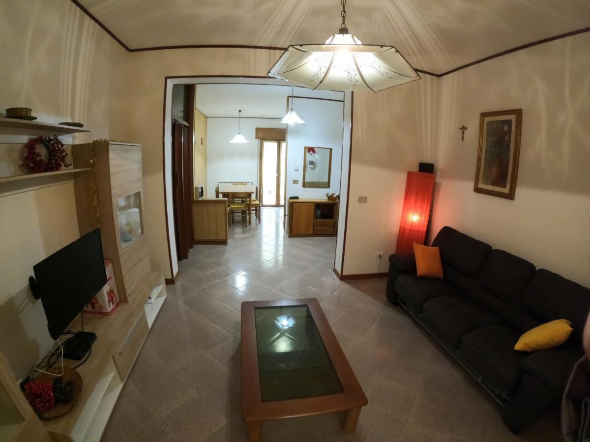 Corazza - Trilocale Piano Terra - Agenzia Cocal Apartment Caorle Bagian luar foto