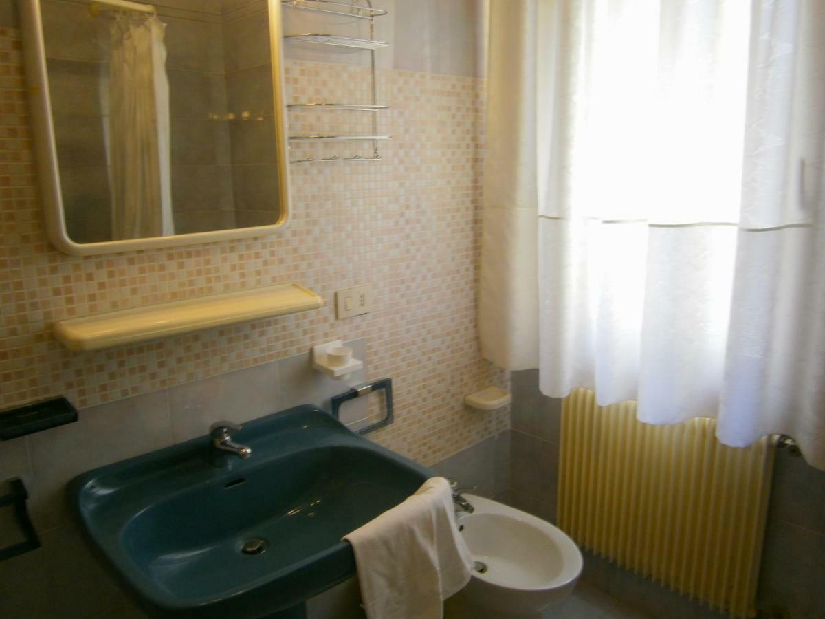 Corazza - Trilocale Piano Terra - Agenzia Cocal Apartment Caorle Bagian luar foto